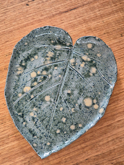 Ceramic Leaf Dish