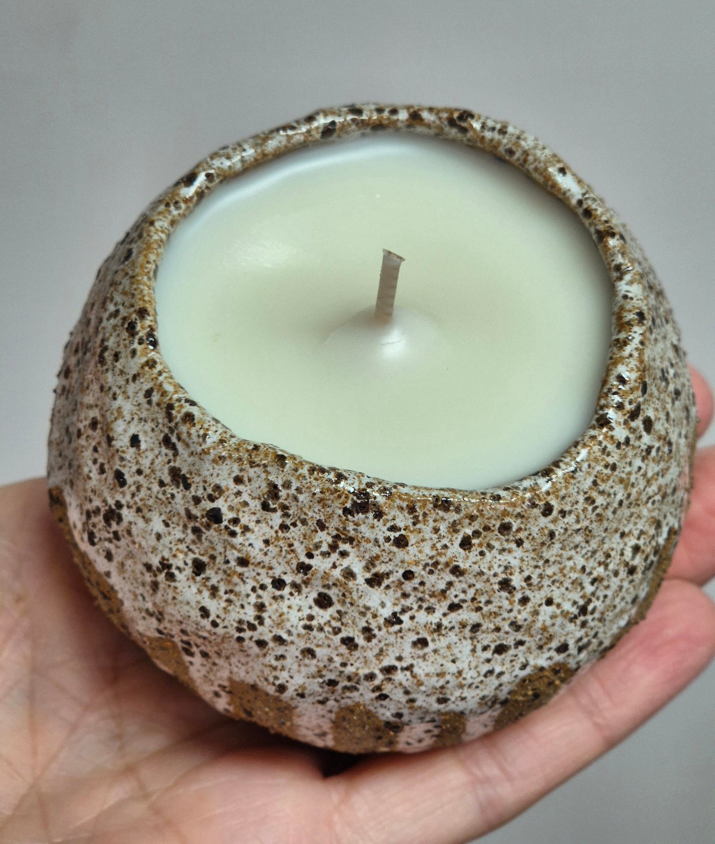 Natural Ceramic Candle